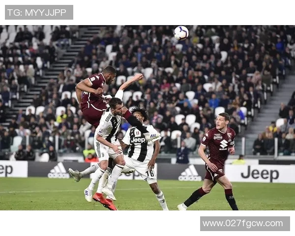 2018年意甲精彩对决萨索洛大战都灵球队表现分析与赛后点评