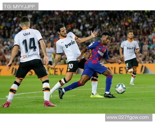 士j亭与瓦伦西亚的激烈对决揭示了足球战术的深层次博弈与精彩瞬间