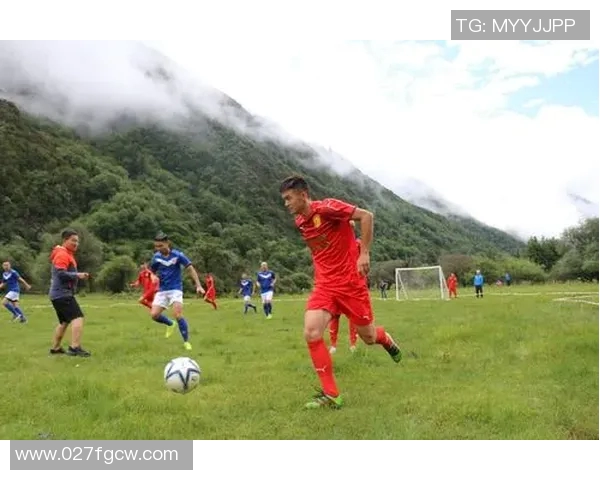 奥斯坦德与标准烈日的激烈对决展现足球魅力与团队精神的巅峰对抗 奥斯坦德与标准烈日的激烈对决展现足球魅力与团队精神的巅峰对抗