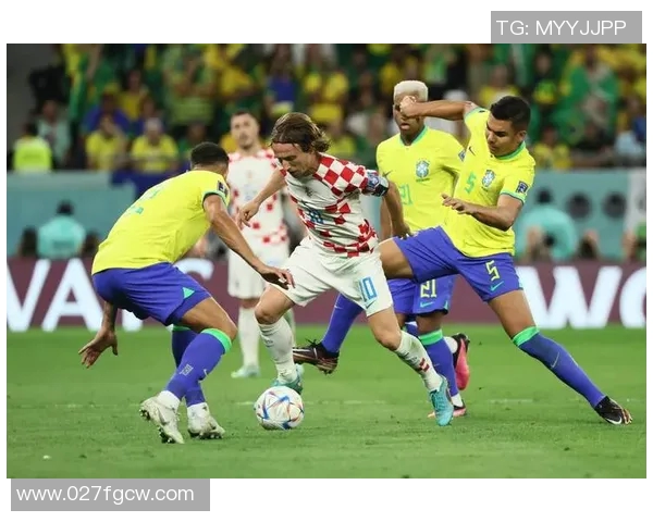 巴西国际与帕梅拉斯2019年精彩对决回顾与分析